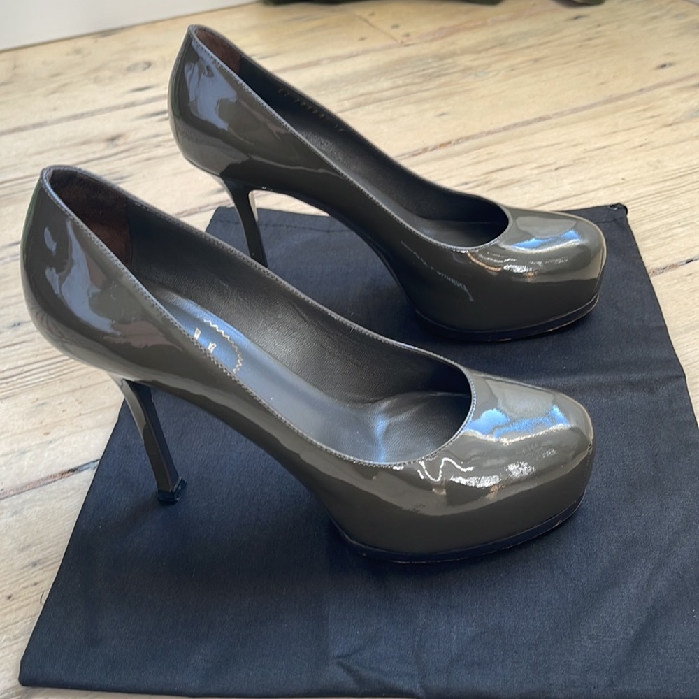 YSL GREY PLATFORM HEELS
